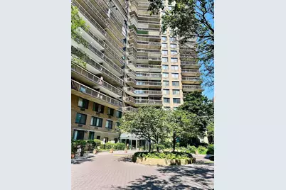 138-35 Elder Avenue #9DA, Flushing, NY 11355 - Photo 1