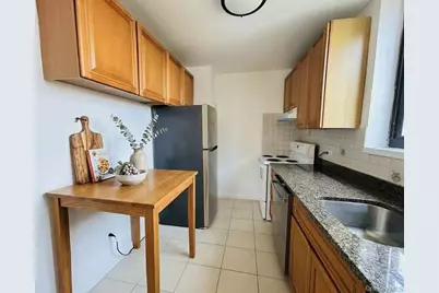 138-35 Elder Avenue #9DA, Flushing, NY 11355 - Photo 11