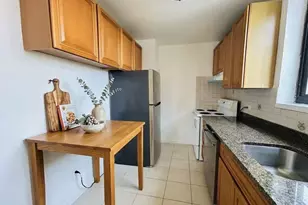 138-35 Elder Ave, Flushing, NY 11355 - Photo 11