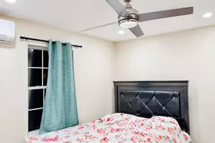 104-02 169th St, Jamaica, NY 11433 - Photo 9