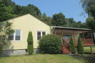33 Meadow Ave, Chester, NY 10918 - Photo 3