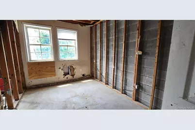 1365 Pinson Street, Far Rockaway, NY 11691 - Photo 17