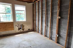 13-65 Pinson St, Far Rockaway, NY 11691 - Photo 17