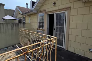 13-65 Pinson St, Far Rockaway, NY 11691 - Photo 25