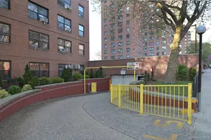 99-05 63rd Dr, Rego Park, NY 11374 - Photo 11
