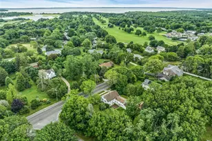 26905 Main Rd, Cutchogue, NY 11935 - Photo 29