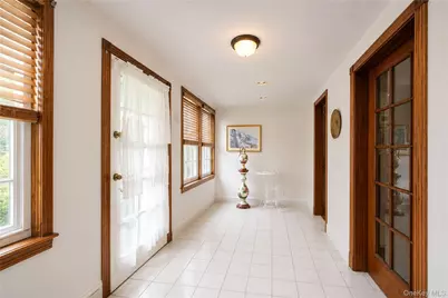 147-27 20th Avenue, Whitestone, NY 11357 - Photo 5