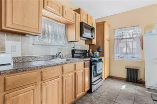 115-45 172nd St, Jamaica, NY 11434 - Photo 7