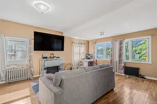 115-45 172nd St, Jamaica, NY 11434 - Photo 3