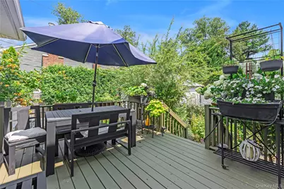 44 Cedar Valley Lane, Huntington, NY 11743 - Photo 19