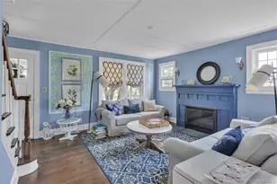 44 Cedar Valley Ln, Huntington, NY 11743 - Photo 3