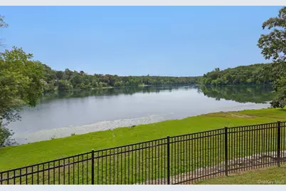 26 Kenneth Stuart #A, Mohegan Lake, NY 10547 - Photo 19