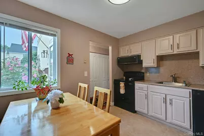 26 Kenneth Stuart #A, Mohegan Lake, NY 10547 - Photo 3