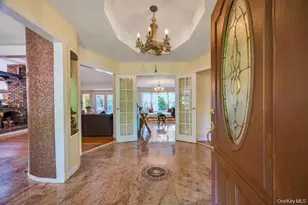 28 Penn Dr, Dix Hills, NY 11746 - Photo 3