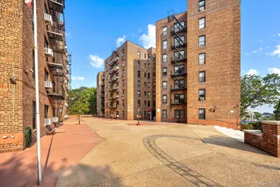 83-77 Woodhaven Boulevard #3F, Woodhaven, NY 11421 - Photo 13