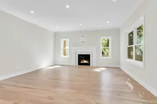 36 Michigan Ave, Massapequa, NY 11758 - Photo 15