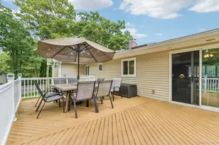 48 Junard Blvd, Port Jefferson Station, NY 11776 - Photo 33