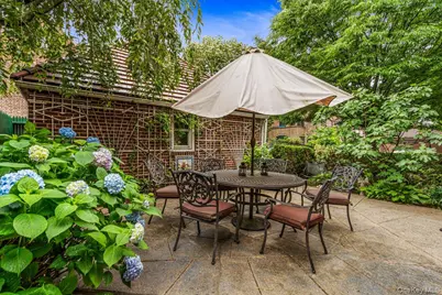 2 Whitson, Forest Hills, NY 11375 - Photo 19