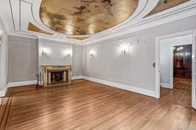 2 Whitson, Forest Hills, NY 11375 - Photo 5