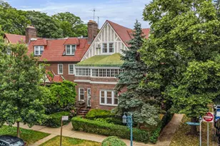 102-02 Ascan Ave, Forest Hills, NY 11375 - Photo 23