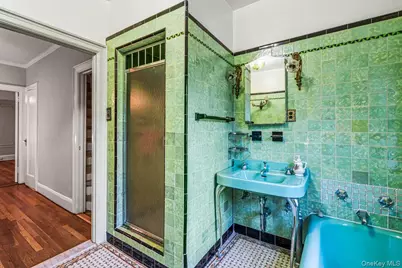 2 Whitson, Forest Hills, NY 11375 - Photo 17