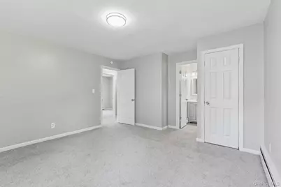 957 Bellmore Avenue, Central Islip, NY 11722 - Photo 15