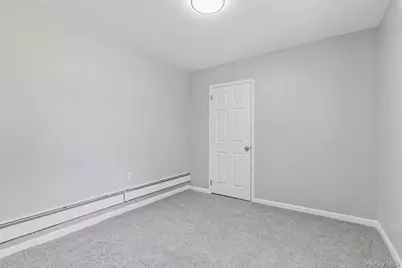 957 Bellmore Avenue, Central Islip, NY 11722 - Photo 21