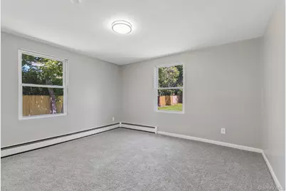 957 Bellmore Avenue, Central Islip, NY 11722 - Photo 27