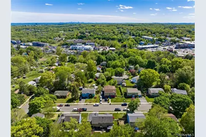 18 Valley Drive, Nanuet, NY 10954 - Photo 5