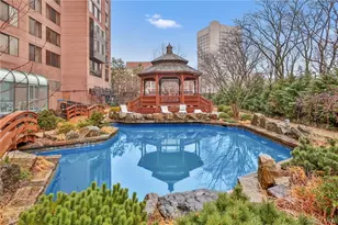 4 Martine Ave, White Plains, NY 10606 - Photo 19