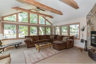 18 Tarpon Road, East Quogue, NY 11942 - Photo 11