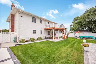 17 E Lincoln Ave, Massapequa, NY 11758 - Photo 7