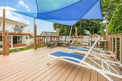 17 E Lincoln Avenue, Massapequa, NY 11758 - Photo 11