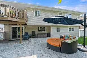 3105 Clubhouse Rd, Merrick, NY 11566 - Photo 31