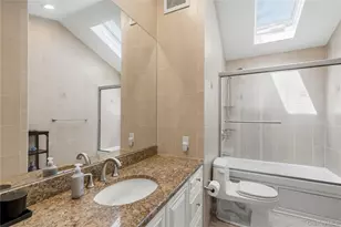 3105 Clubhouse Rd, Merrick, NY 11566 - Photo 17