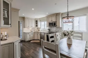 401 Little East Neck Rd S, Babylon, NY 11702 - Photo 15