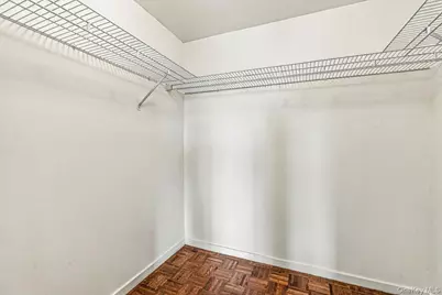 100 Hilton Avenue #707, Garden City, NY 11530 - Photo 13