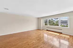 240 Pearl St, Lawrence, NY 11559 - Photo 3