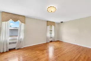 240 Pearl St, Lawrence, NY 11559 - Photo 7