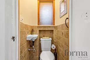 50-22 Overbrook St, Douglaston, NY 11362 - Photo 17