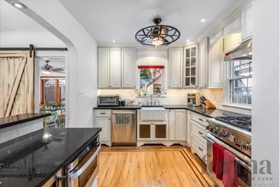 5022 Overbrook Street, Douglaston, NY 11362 - Photo 15
