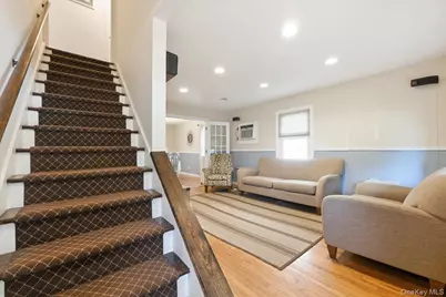 710 Premier Boulevard, New Hyde Park, NY 11040 - Photo 5