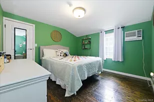 710 Premier Blvd, New Hyde Park, NY 11040 - Photo 21