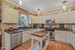 52 Shady View Crossing, Manorville, NY 11949 - Photo 17