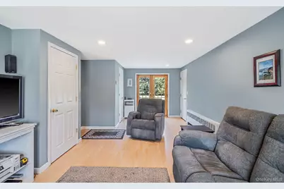 18 Brocton Lane, Kings Park, NY 11754 - Photo 13
