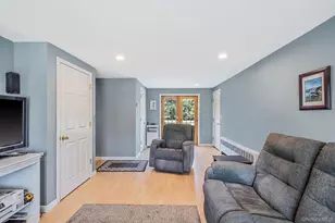 18 Brocton Ln, Kings Park, NY 11754 - Photo 13