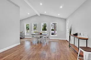 47 Hayrick Ln, Commack, NY 11725 - Photo 15