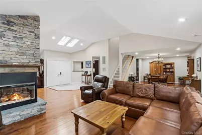 1 Gerriet Court, Northport, NY 11768 - Photo 7