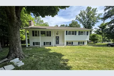 296 Greeves Road, New Hampton, NY 10958 - Photo 1