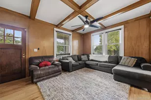 116 Fairview Ave, Poughkeepsie, NY 12601 - Photo 11
